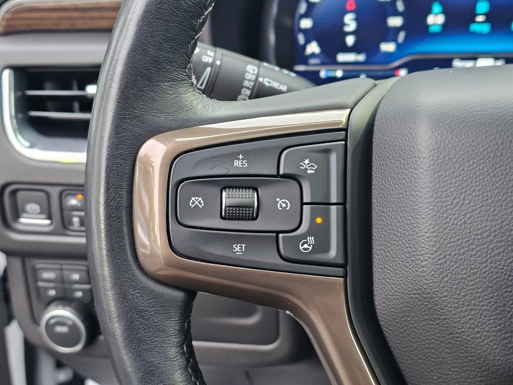 Used 2022 Chevrolet Suburban High Country image 30