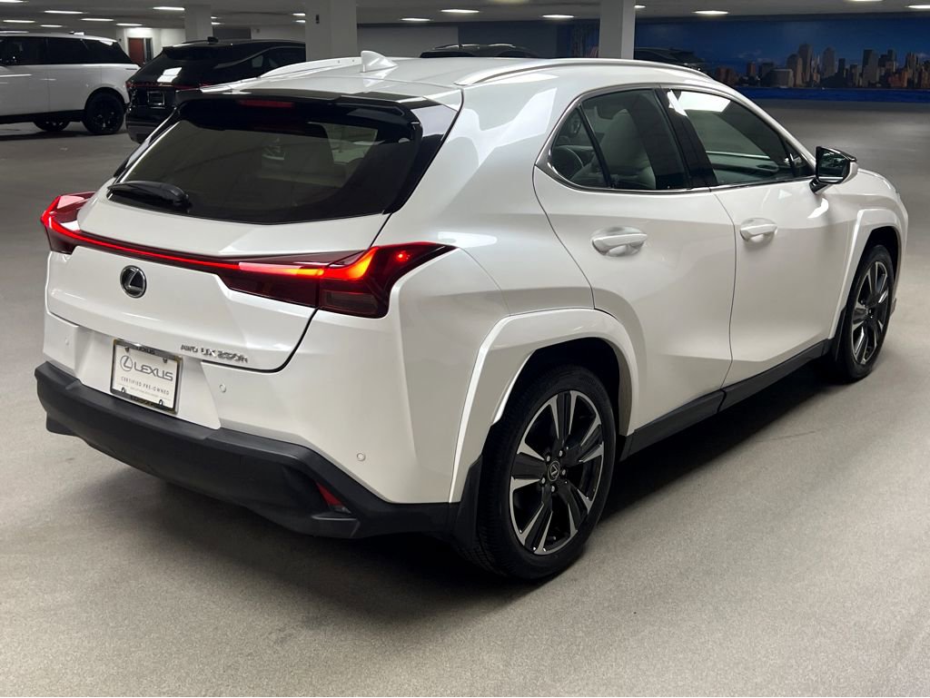 Certified 2024 Lexus UX 250h AWD w/ Premium Package image 7