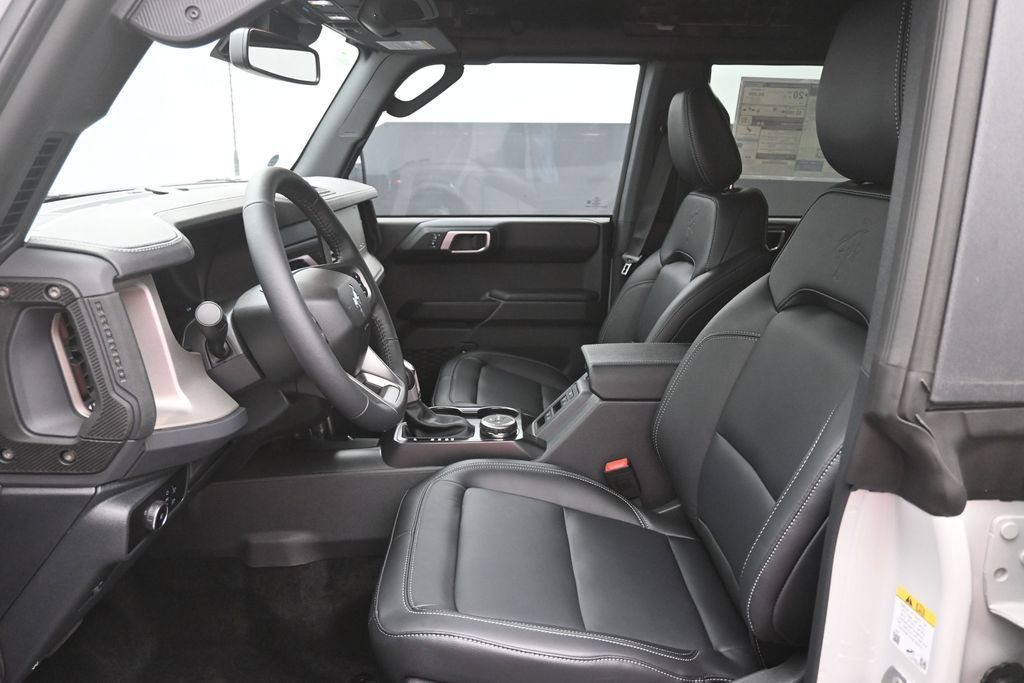 New 2026 Ford Bronco Outer Banks AWD/4WD image 19