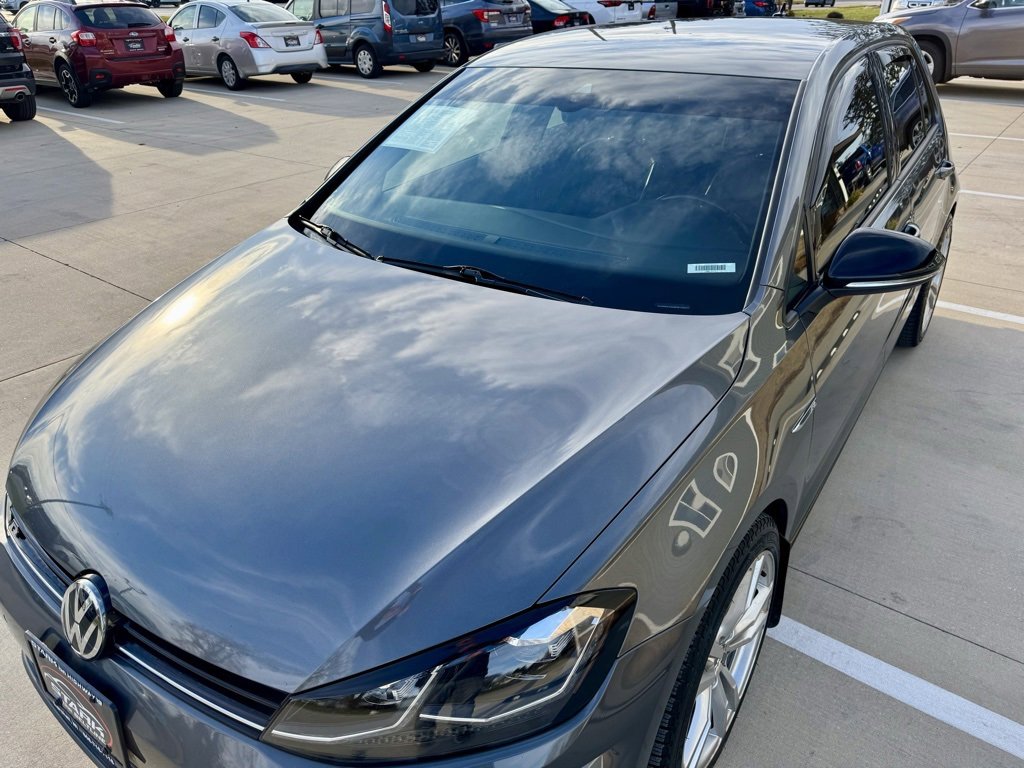 Used 2019 Volkswagen Golf R 4-Door image 5