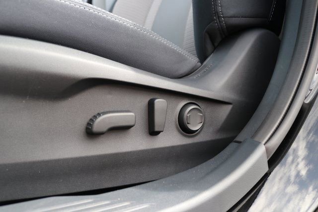 Used 2025 Subaru Outback Premium image 23