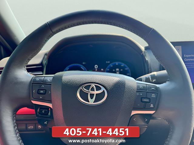 Used 2025 Toyota Camry XSE AWD/4WD image 9