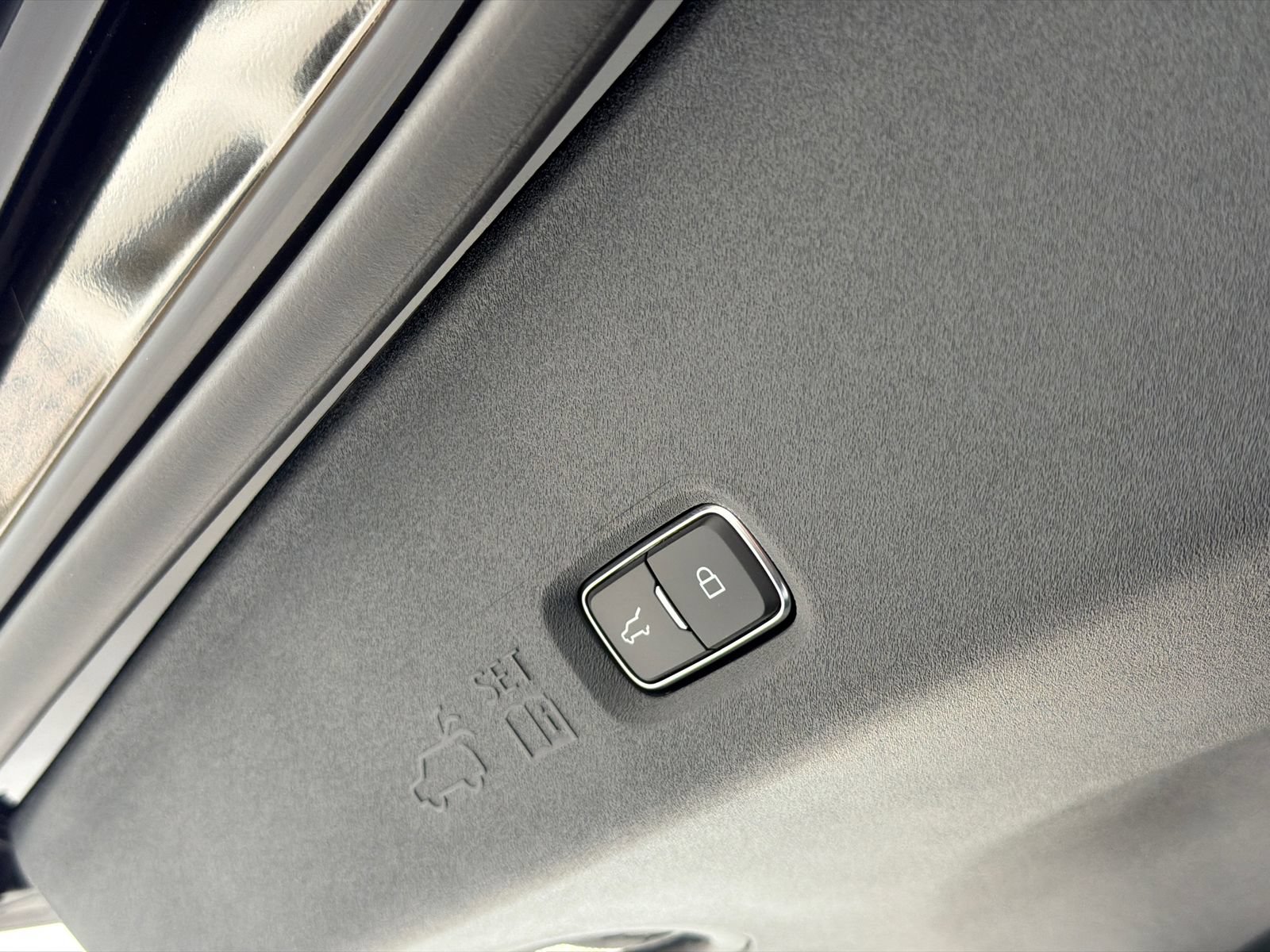 New 2026 Lincoln Navigator L Black Label AWD/4WD image 9