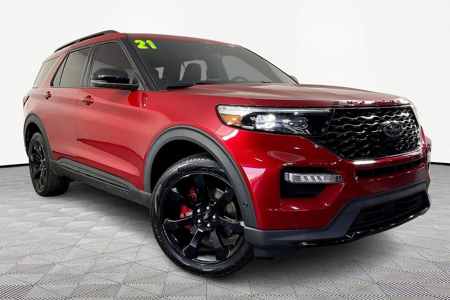 Used 2021 Ford Explorer ST w/ Equipment Group 401A image 3