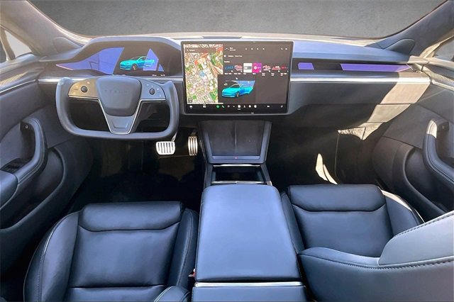 Used 2022 Tesla Model S Plaid image 12