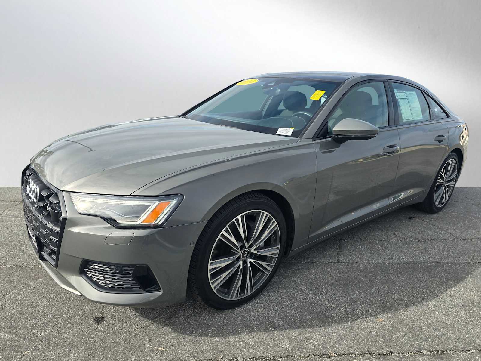 Used 2024 Audi A6 Premium Plus w/ Premium Plus Package image 7