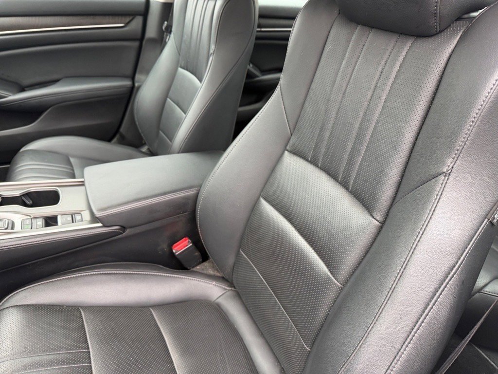 Used 2022 Honda Accord EX-L image 11