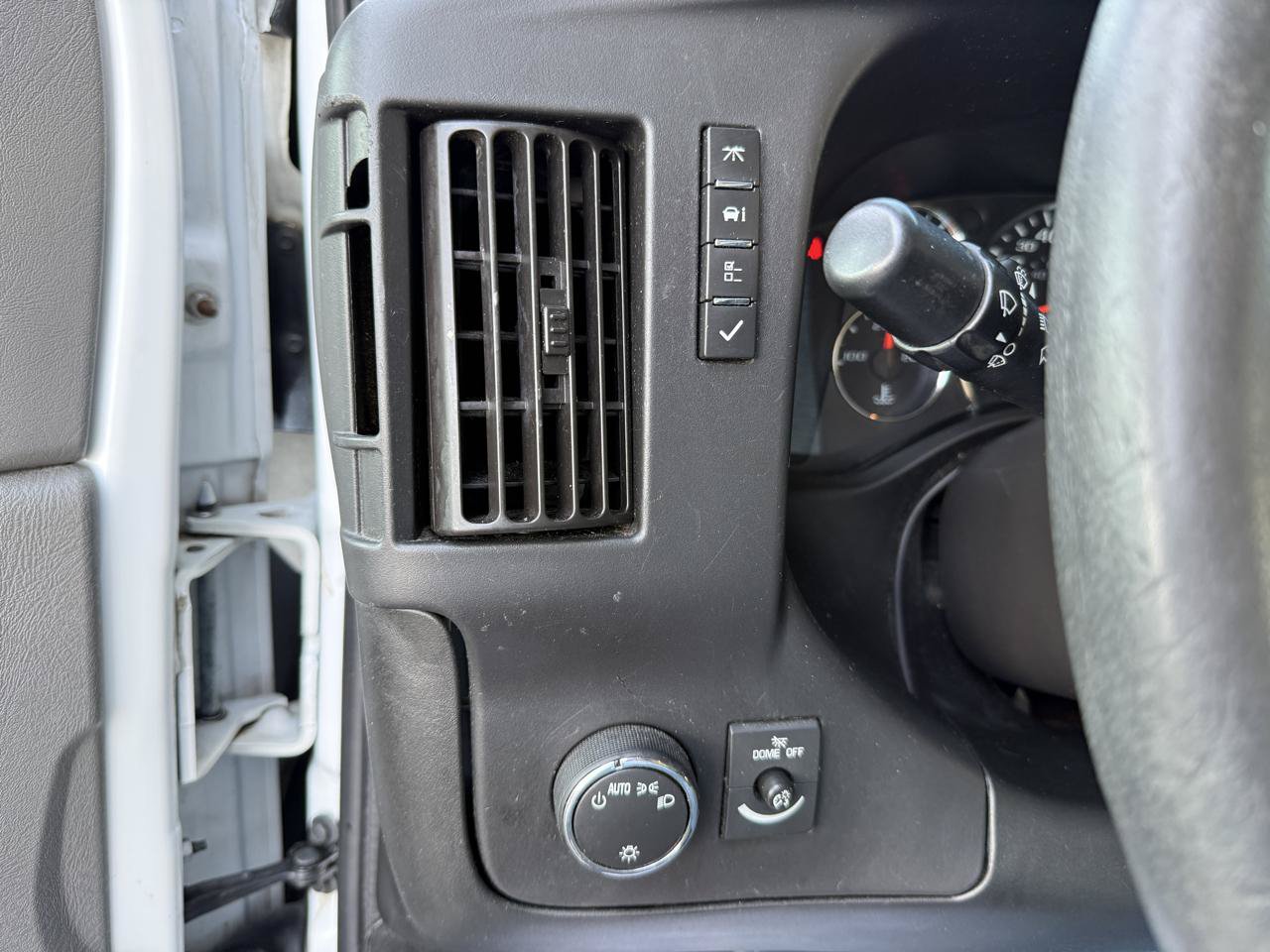 Used 2019 GMC Savana 3500 w/ Power Convenience Package RWD image 16