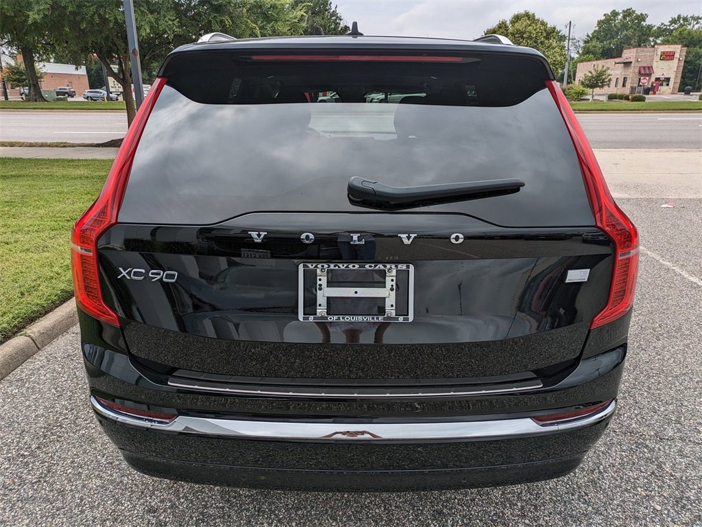Certified 2023 Volvo XC90 T8 Plus w/ Protection Package Premier image 5