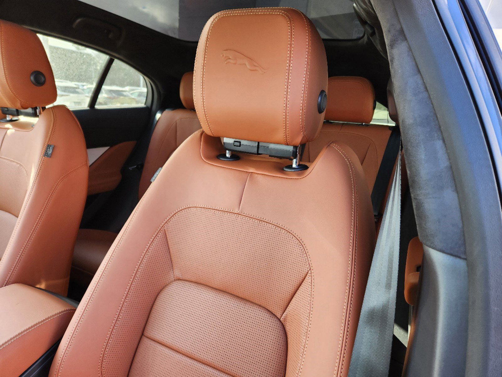 Used 2024 Jaguar I-PACE R-Dynamic HSE AWD/4WD image 7