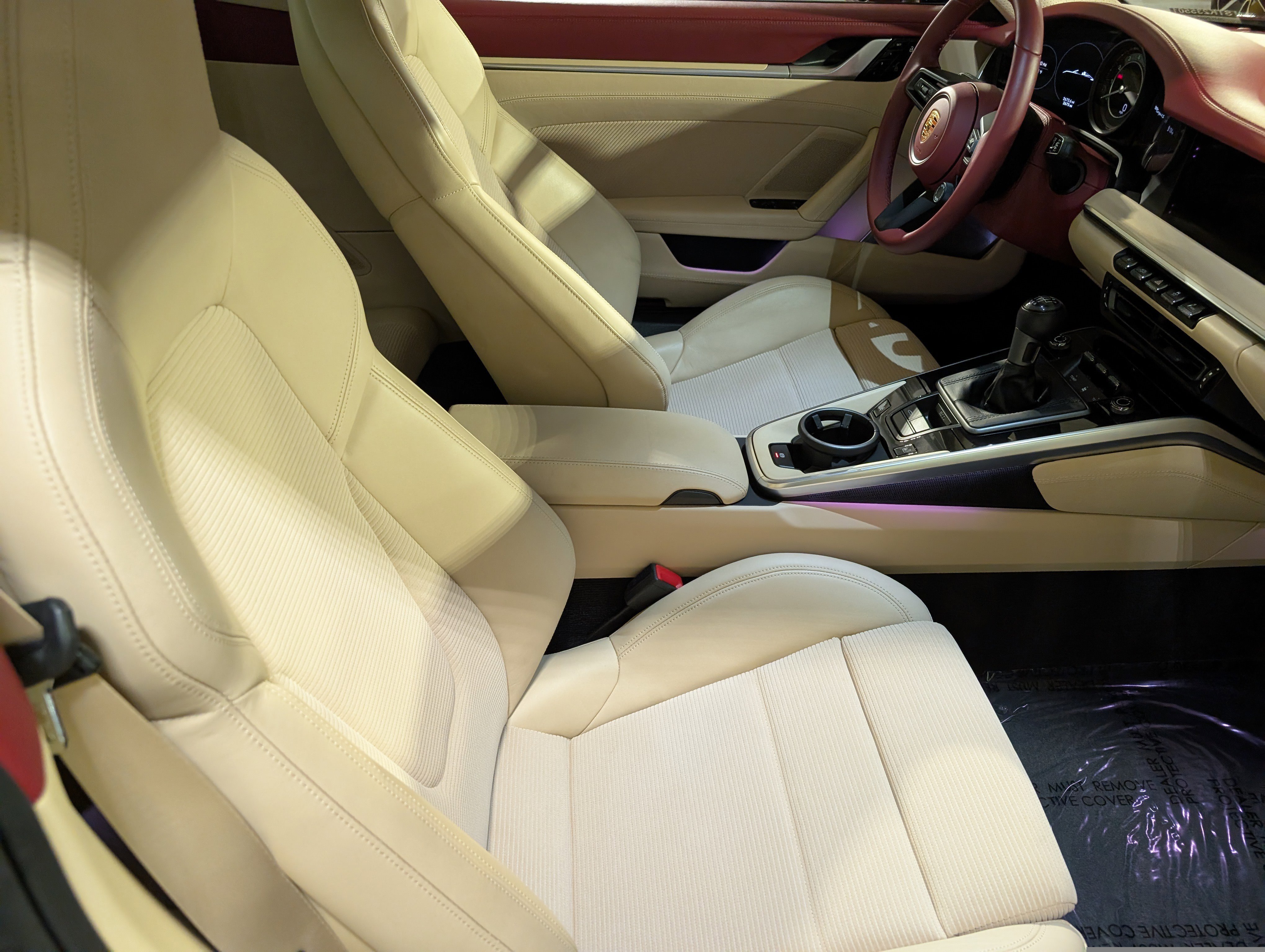 Certified 2021 Porsche 911 Targa 4S Heritage Design image 23