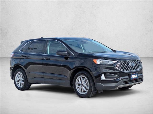 Used 2024 Ford Edge SEL image 3