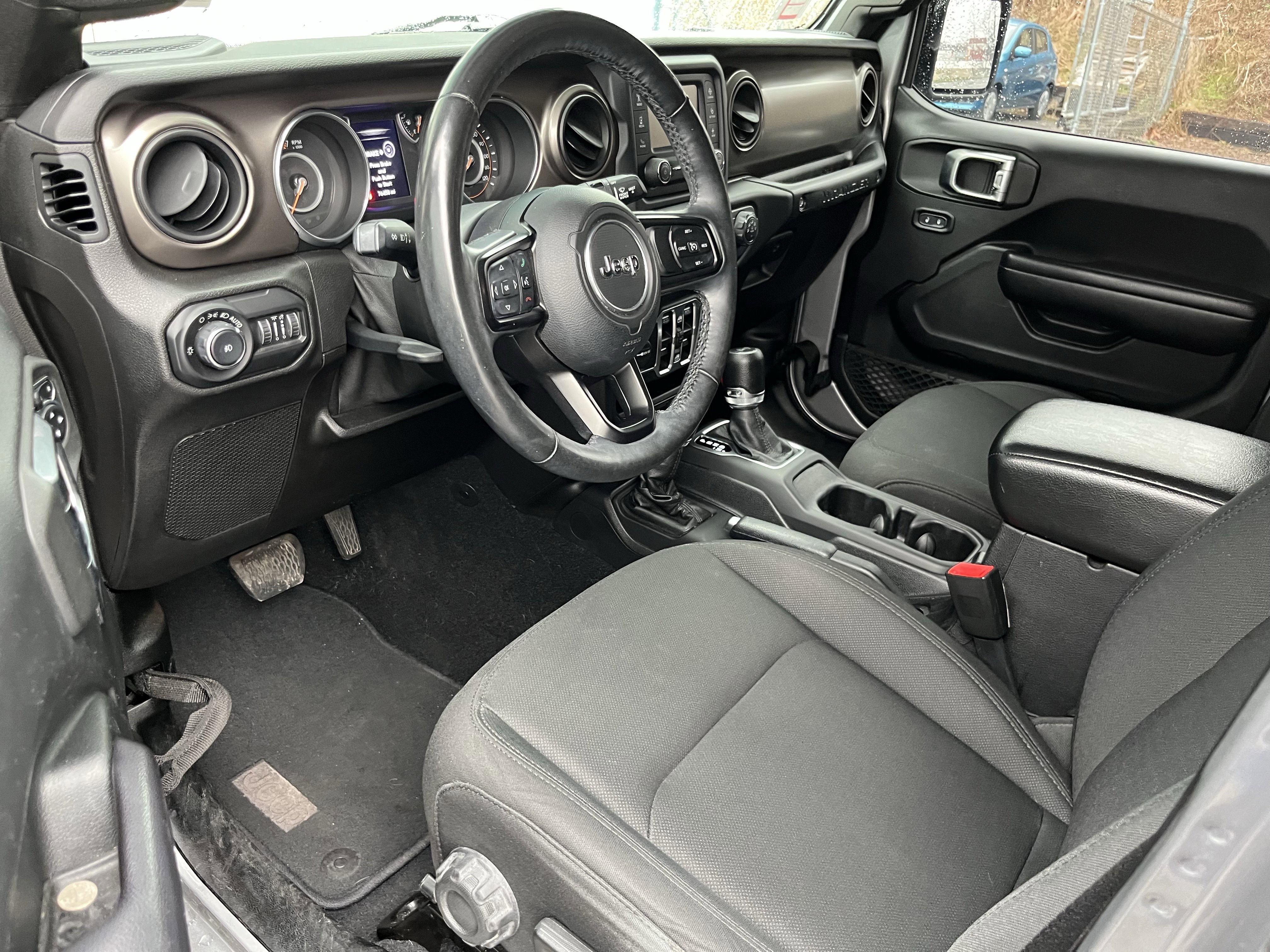 Used 2018 Jeep Wrangler Unlimited Sport S image 7