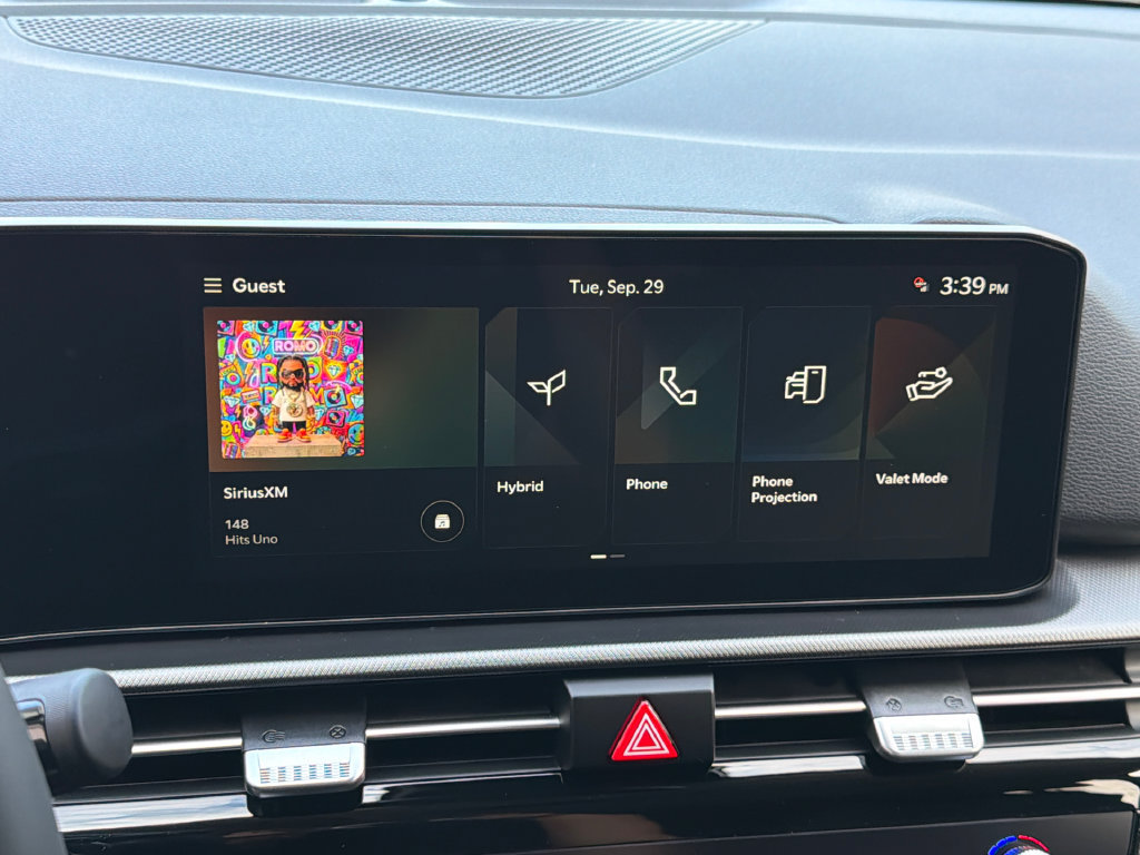 New 2027 Kia Sportage S FWD image 24