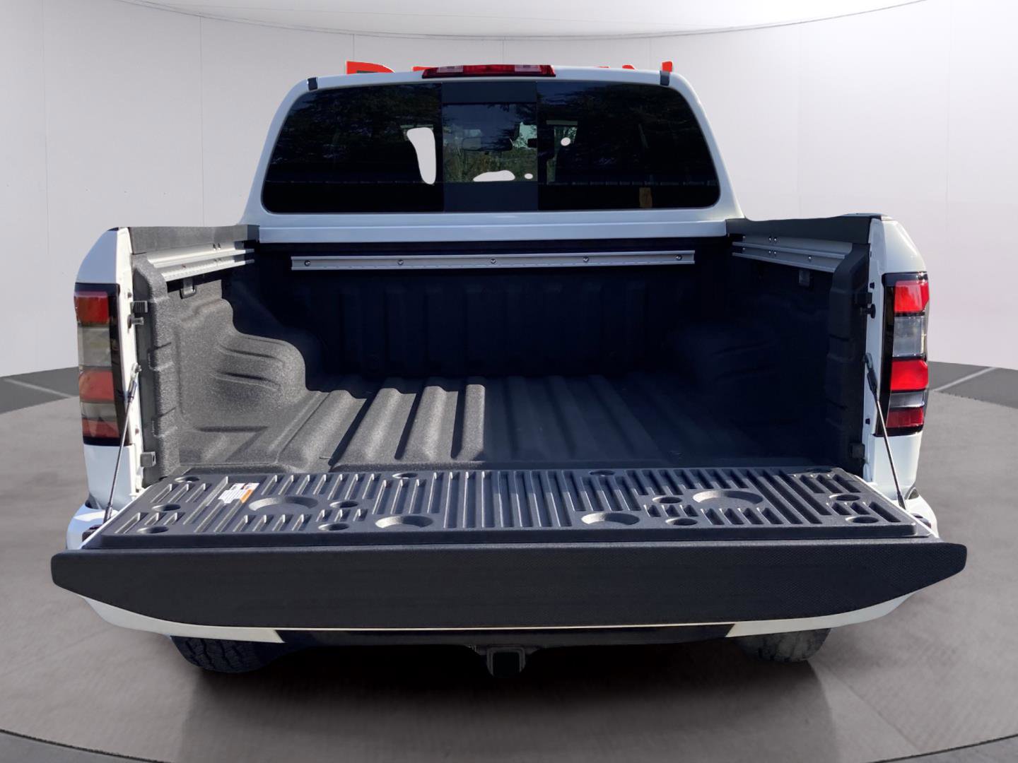 New 2026 Nissan Frontier PRO-4X w/ Pro-4x Convenience Package image 35