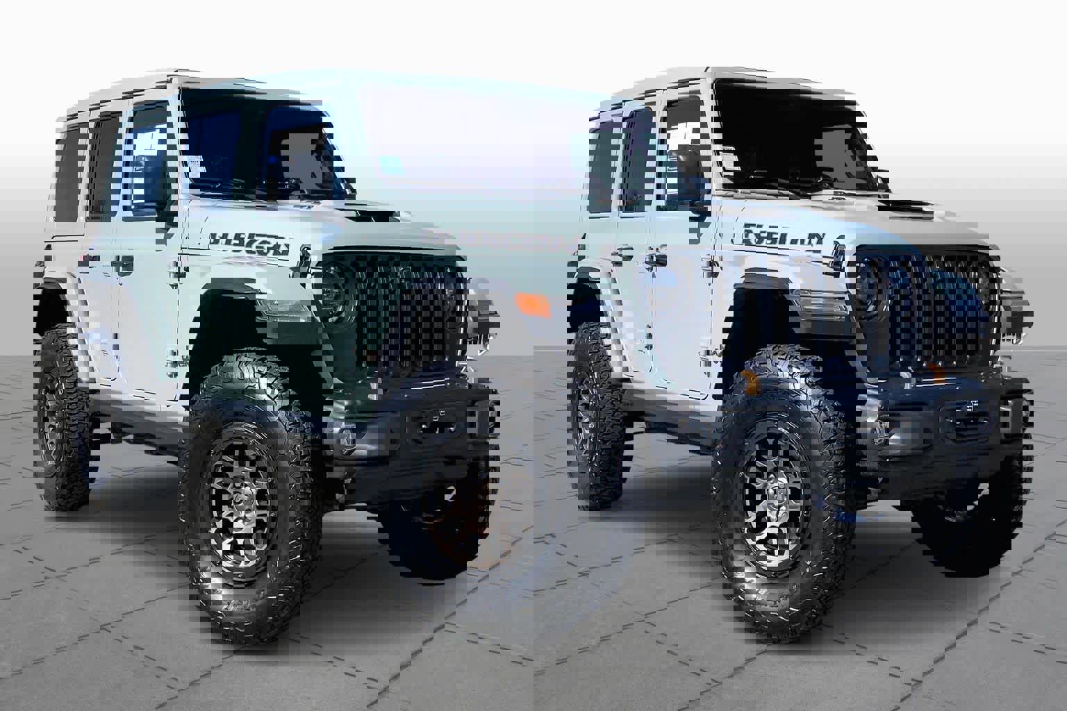 Used 2023 Jeep Wrangler Unlimited Rubicon 392 w/ Xtreme Recon 35" Tire Package image 2