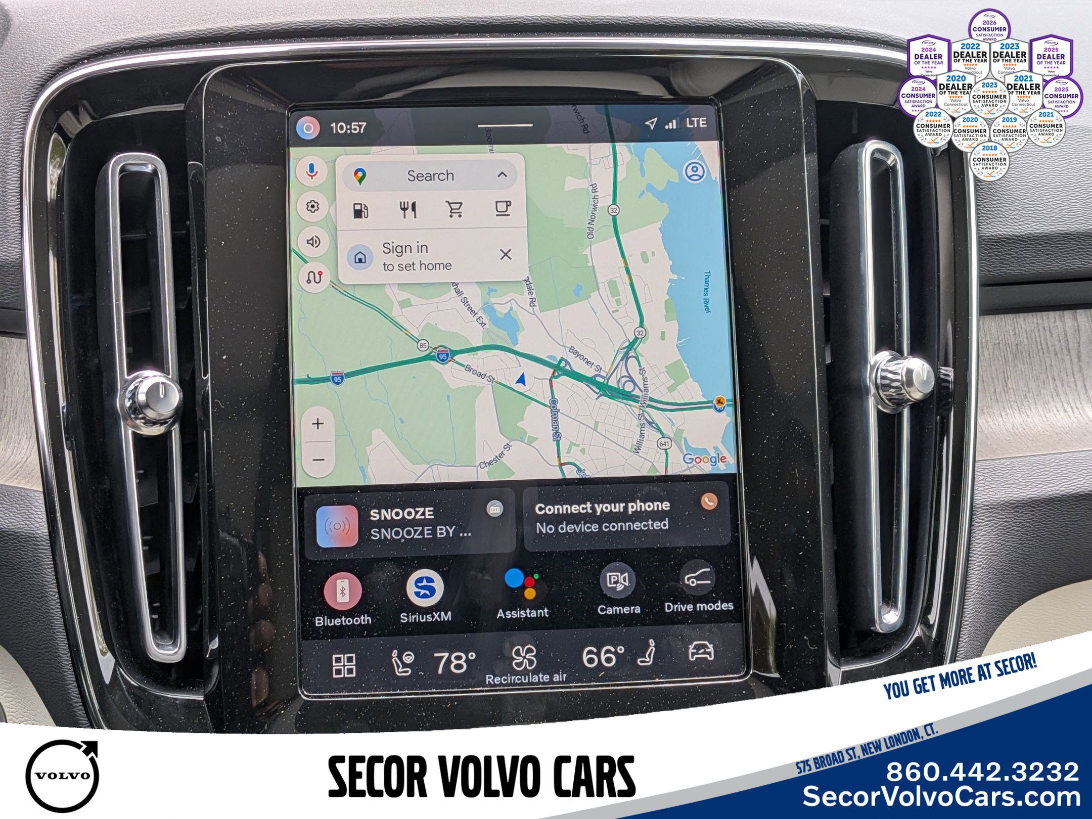 Certified 2023 Volvo XC40 B5 Plus w/ Driver Assist Package AWD/4WD image 24