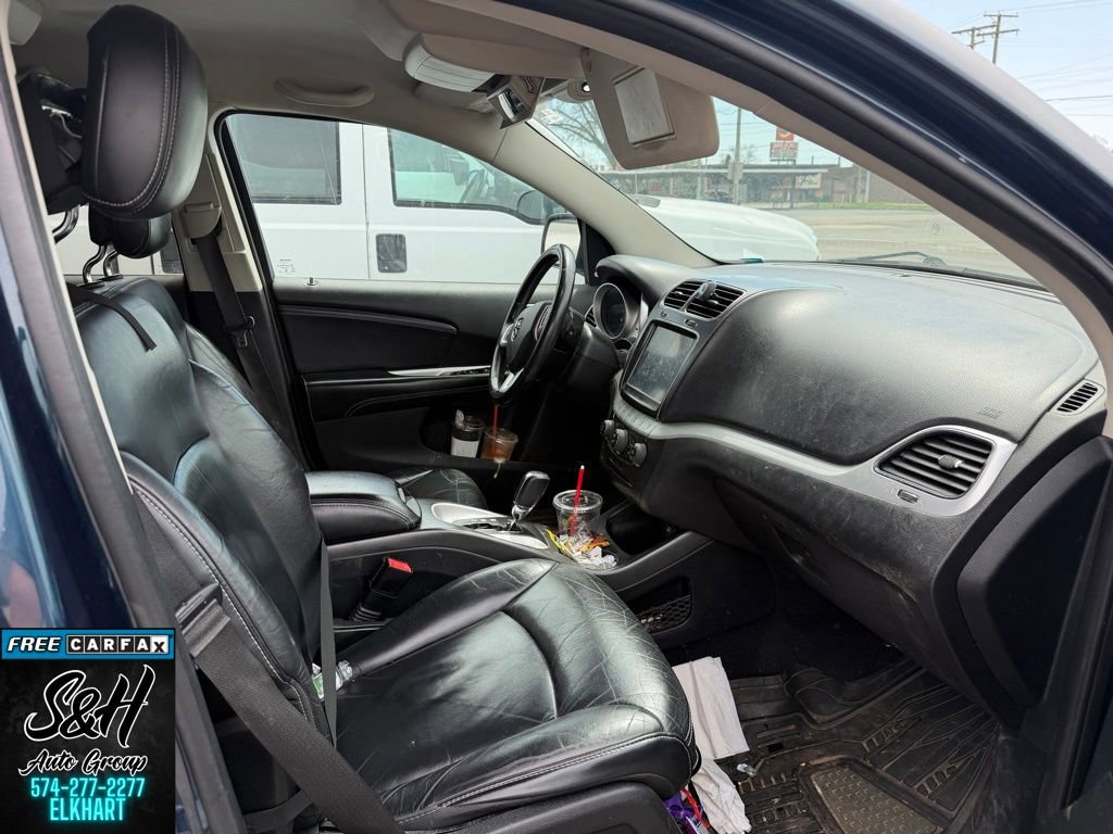 Used 2015 Dodge Journey R/T image 10