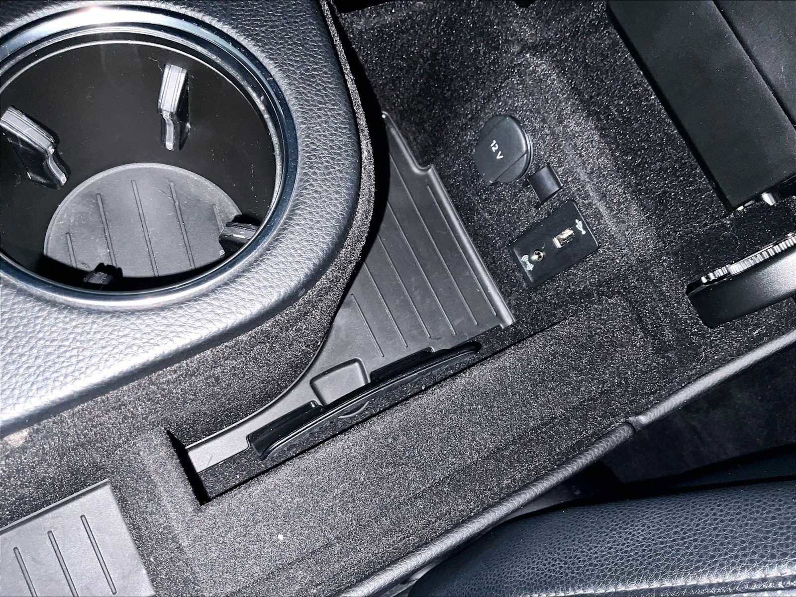 Used 2020 Porsche Panamera image 29