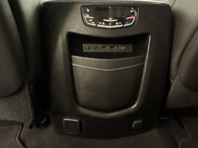 Used 2017 Cadillac Escalade ESV Luxury AWD/4WD image 25
