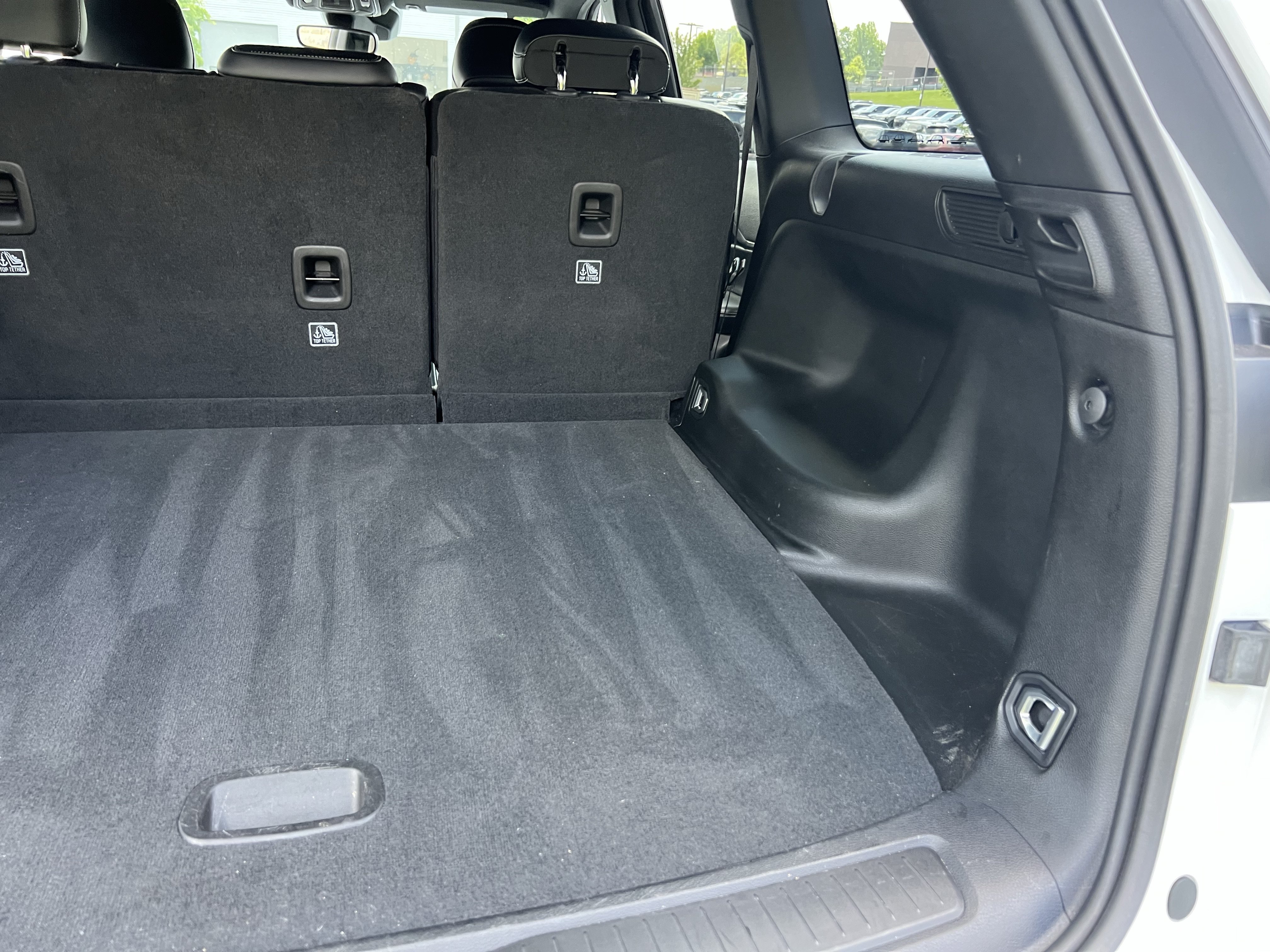 Used 2023 Jeep Grand Cherokee Altitude RWD image 31