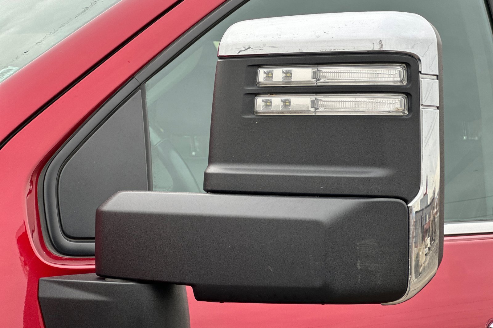 Used 2024 Chevrolet Silverado 2500 LTZ w/ LTZ Premium Package image 52