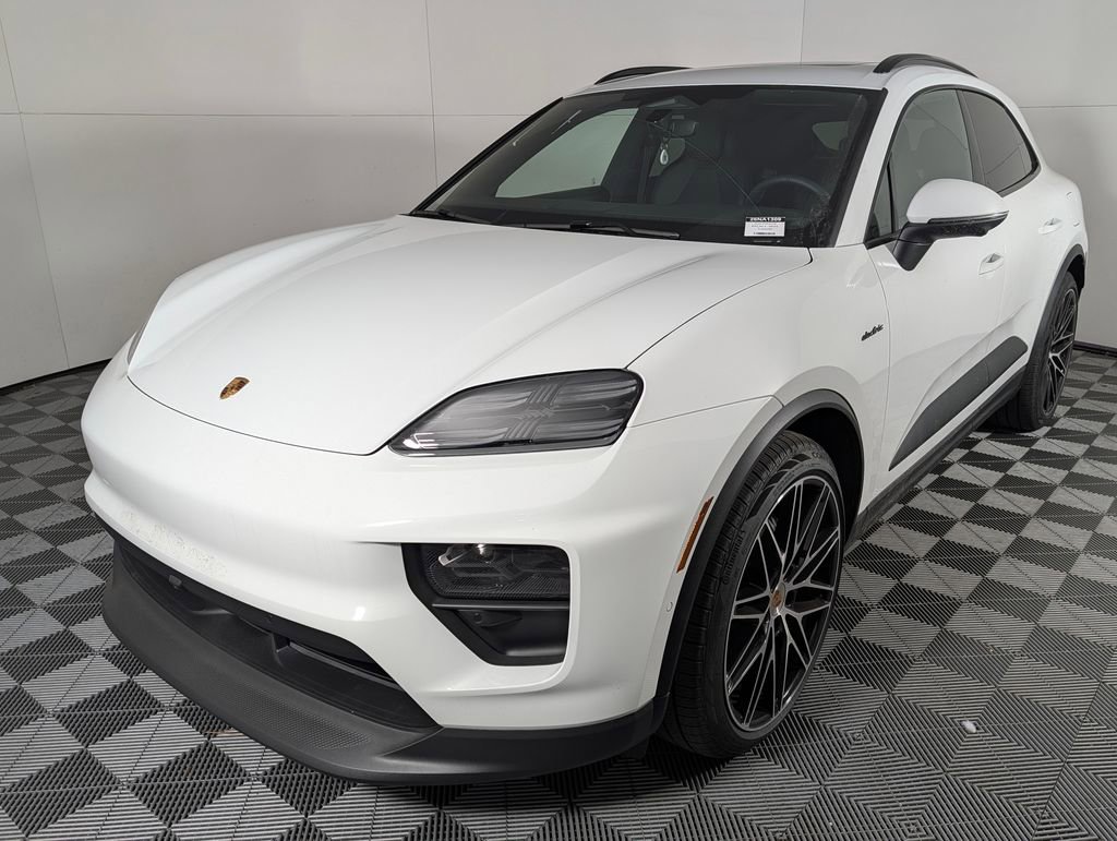 New 2026 Porsche Macan 4 Electric image 1
