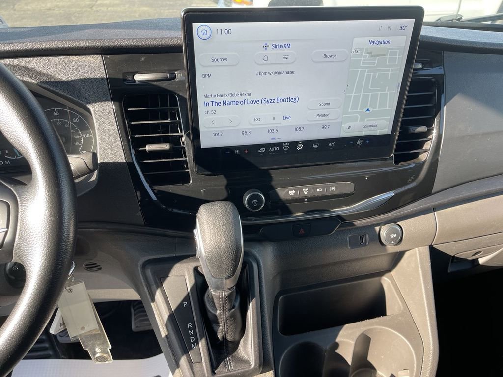 Used 2023 Ford Transit 350 XLT image 7