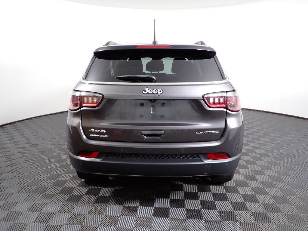 Used 2022 Jeep Compass Limited AWD/4WD image 12