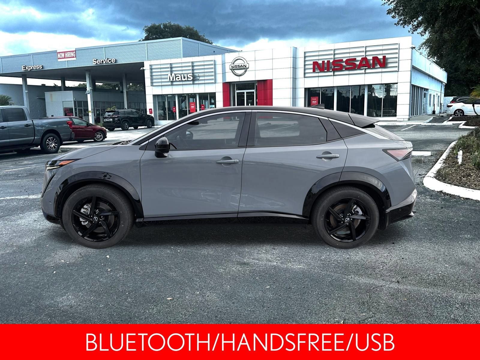 Used 2023 Nissan Ariya FWD image 7