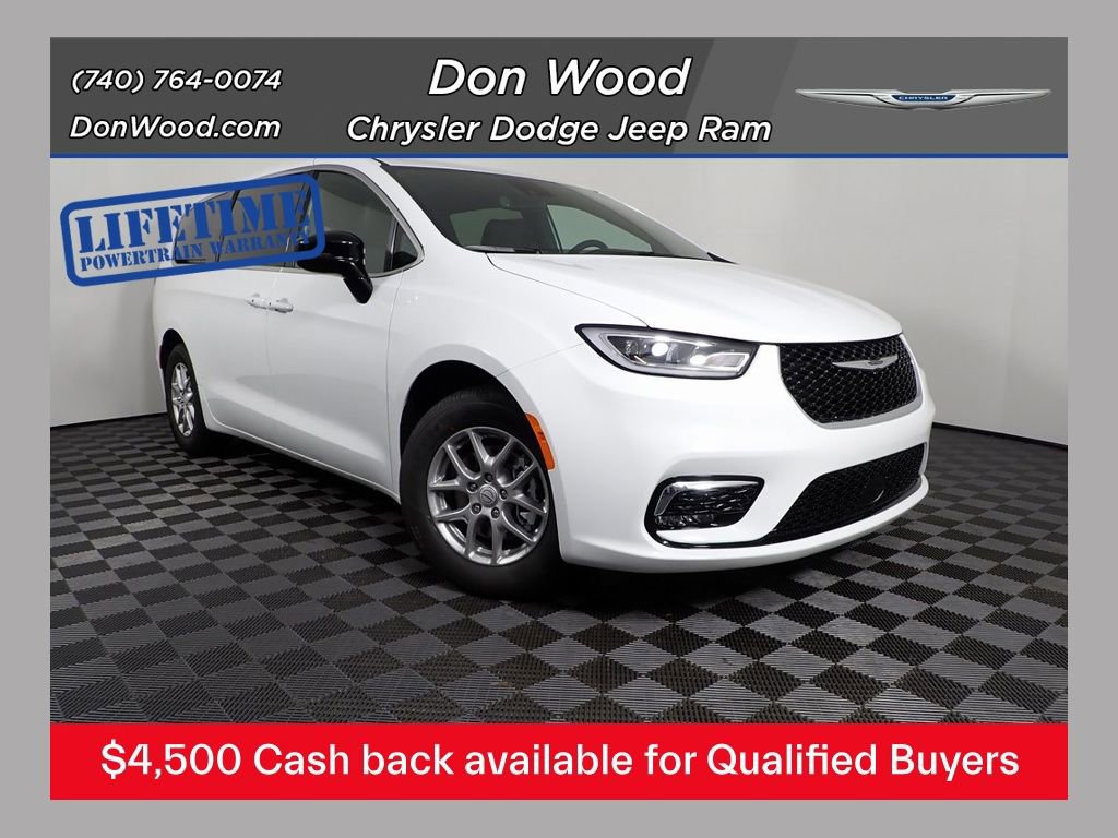 New 2026 Chrysler Pacifica Select