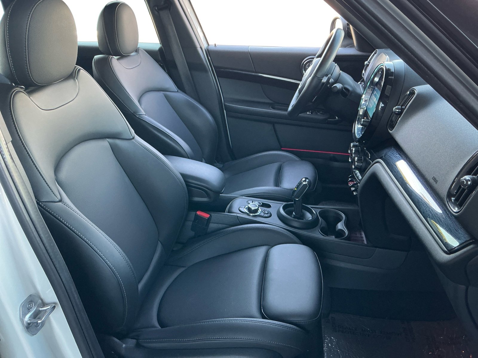 Used 2022 MINI Cooper Countryman S w/ Premium Package image 15