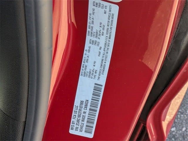 New 2026 Chrysler Pacifica Select FWD image 25