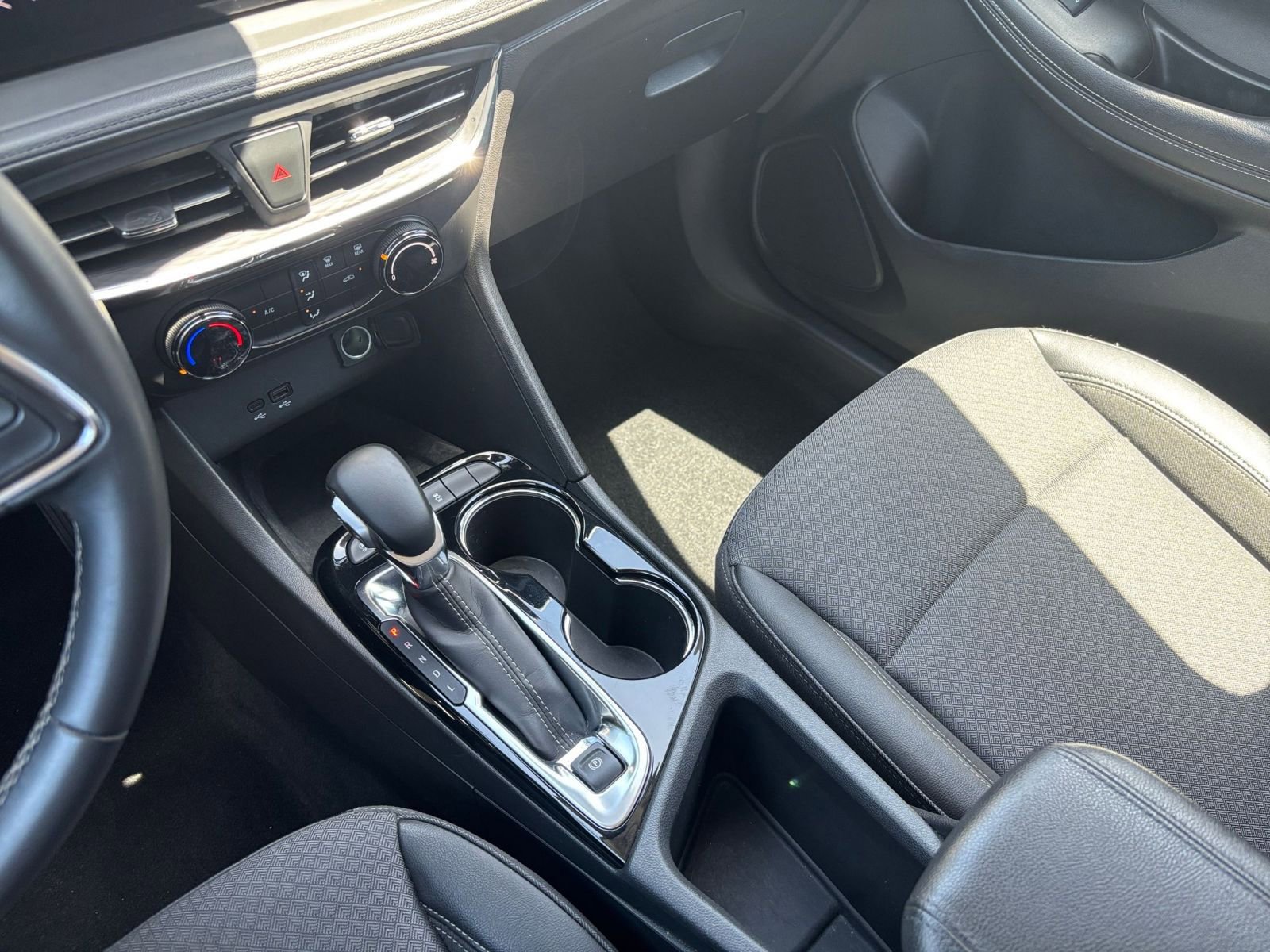 Used 2025 Buick Encore GX Preferred FWD image 40