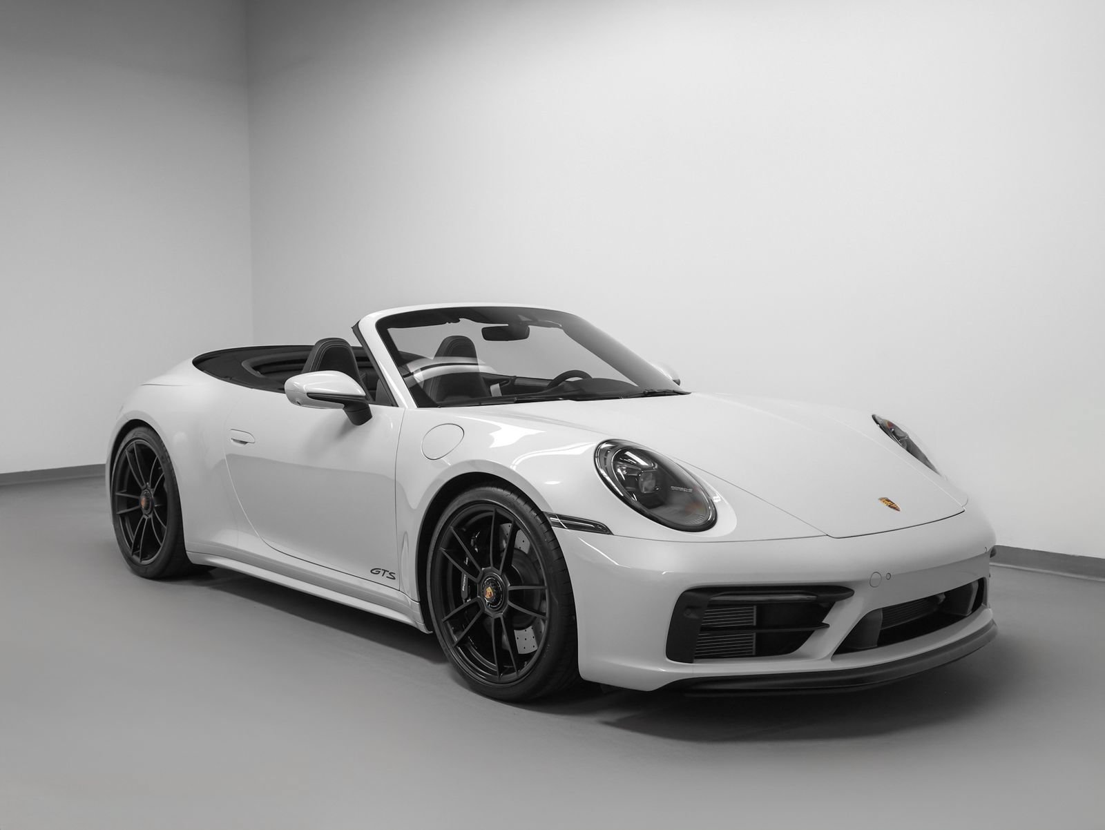 Certified 2023 Porsche 911 Carrera GTS RWD image 12