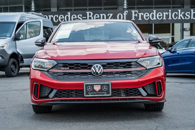 Used 2023 Volkswagen Jetta GLI Autobahn FWD image 2