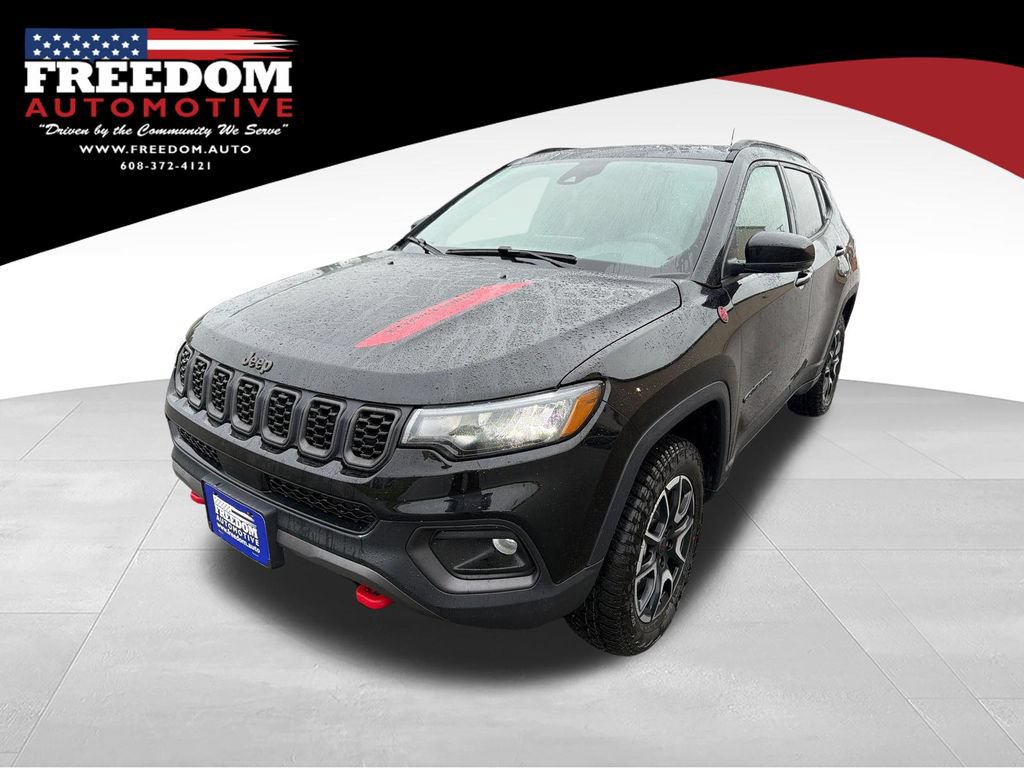 New 2026 Jeep Compass Trailhawk w/ Sun, Sound & Navigation Group AWD/4WD 360° Tour