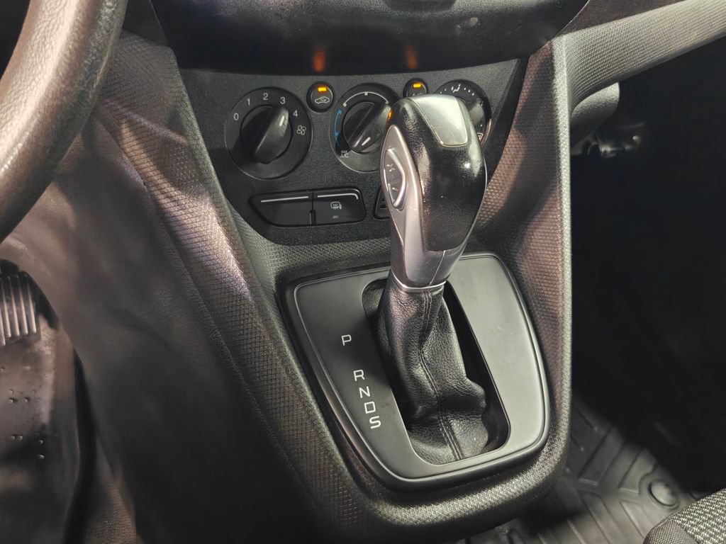 Used 2016 Ford Transit Connect XL FWD image 7