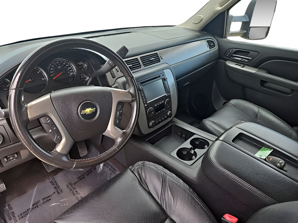 Used 2013 Chevrolet Silverado 2500 LTZ w/ LTZ Plus Package AWD/4WD image 11