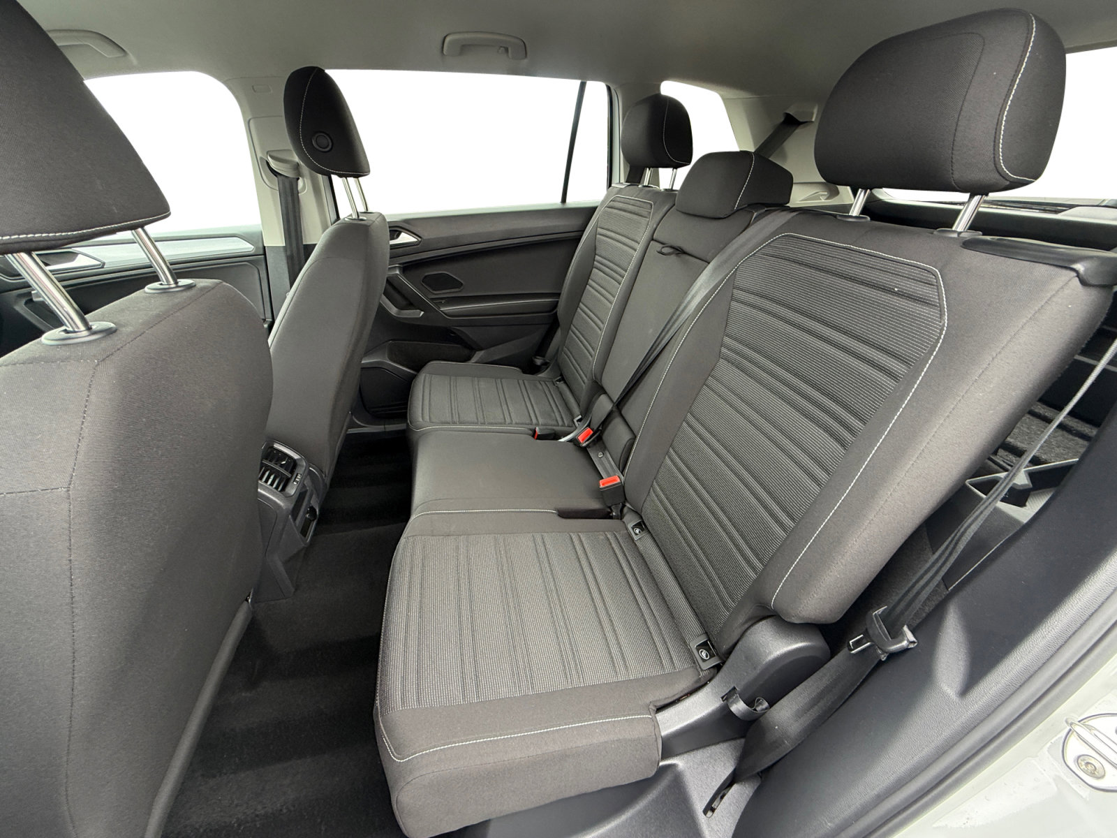 Used 2023 Volkswagen Tiguan S FWD image 16