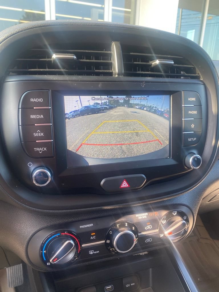 Used 2021 Kia Soul S FWD image 7