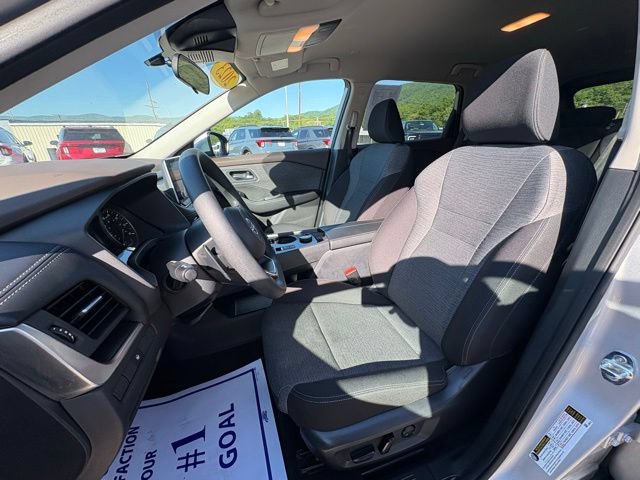 Used 2023 Nissan Rogue SV AWD/4WD image 26