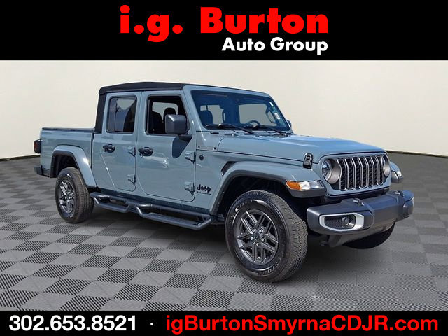 Used 2024 Jeep Gladiator Sport