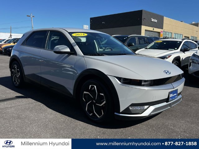 Certified 2024 Hyundai Ioniq 5 SE