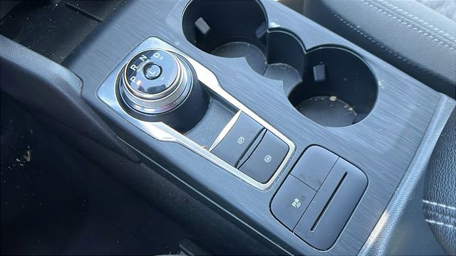 Used 2021 Ford Escape SE image 25