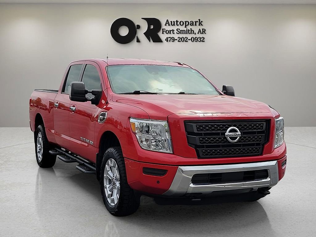 Used 2021 Nissan Titan SV w/ SV Convenience Package
