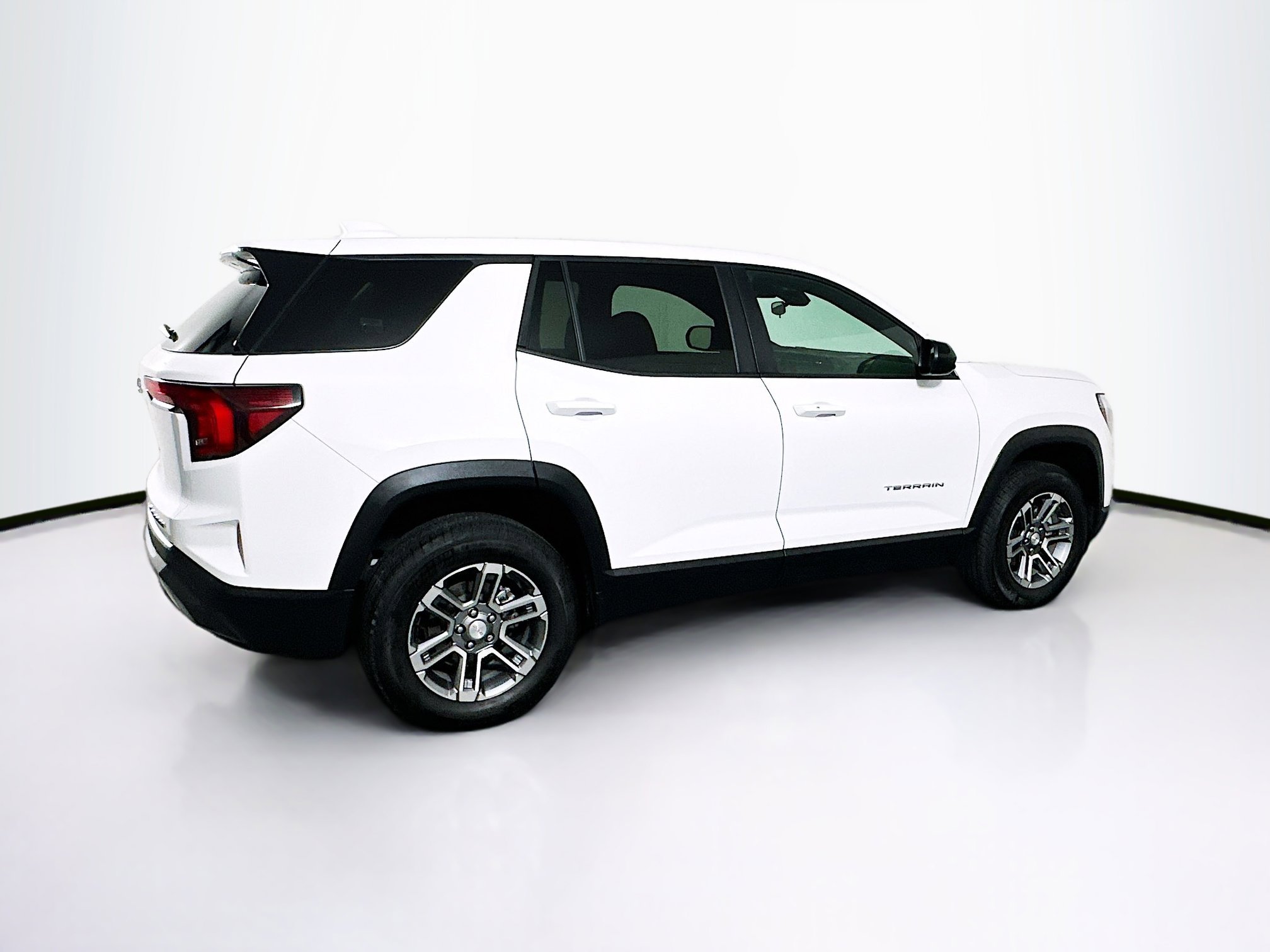 Used 2025 GMC Terrain Elevation image 10