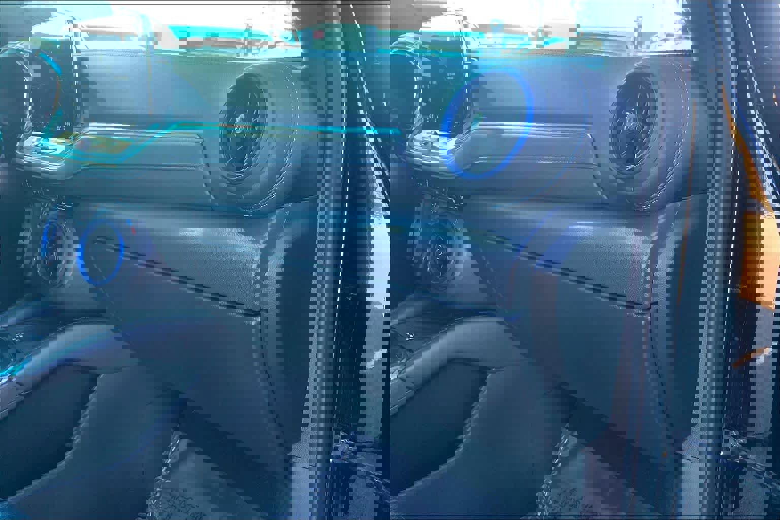 Certified 2023 Chevrolet Blazer RS w/ Driver Confidence II Package image 18