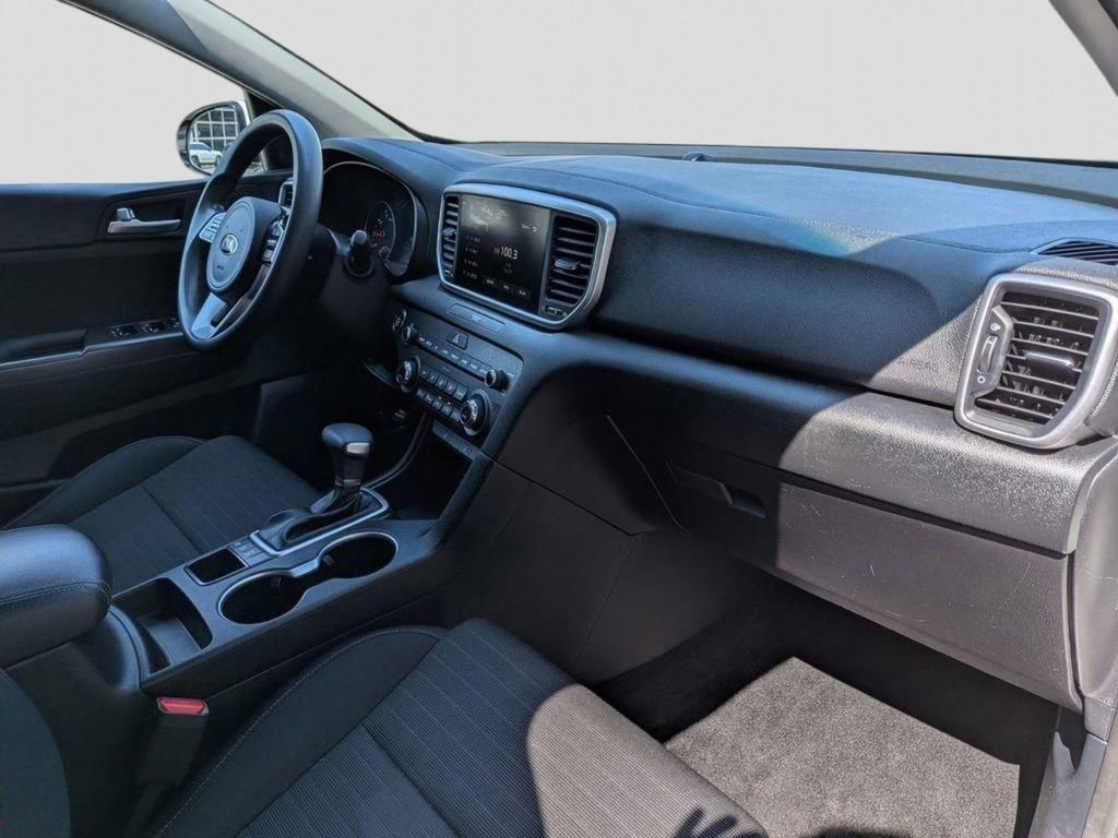 Certified 2022 Kia Sportage LX w/ LX AWD Value Edition Package image 23