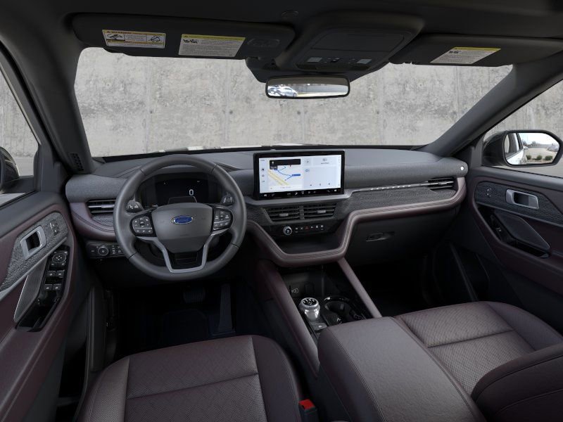 New 2026 Ford Explorer Platinum RWD image 9